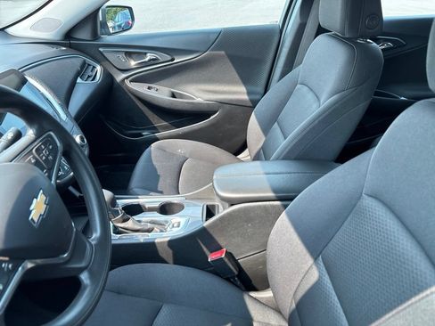 Used 2024 Chevrolet Malibu LT FWD image 6