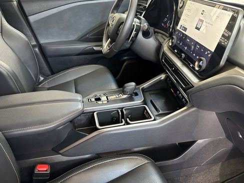 Certified 2026 Lexus TX 350 AWD w/ Technology Package image 21