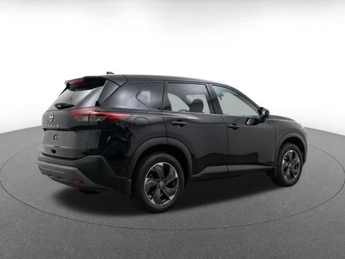 Used 2025 Nissan Rogue SV AWD/4WD image 9