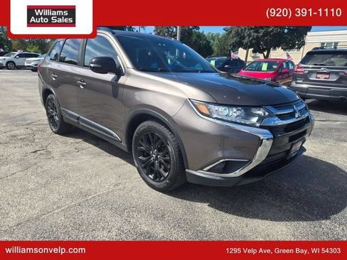 Used 2018 Mitsubishi Outlander LE AWD/4WD image 1