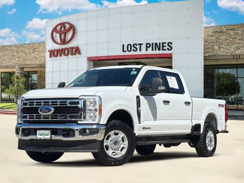 Used 2025 Ford F250 XLT w/ FX4 Off-Road Package AWD/4WD image 1