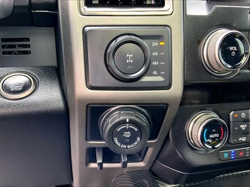 Certified 2019 Ford F150 Raptor w/ Equipment Group 802A Luxury AWD/4WD image 31
