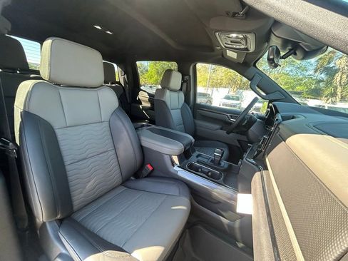 New 2025 Chevrolet Silverado 1500 ZR2 w/ Technology Package image 27