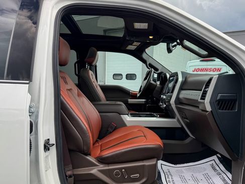 Certified 2022 Ford F450 King Ranch w/ King Ranch Ultimate Package AWD/4WD image 15