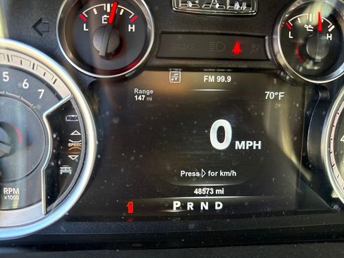 Used 2017 RAM 3500 Laramie image 12