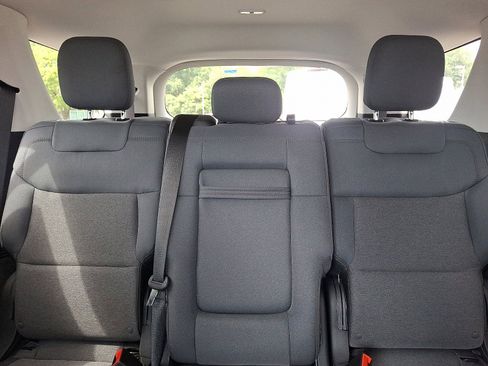 New 2025 Ford Explorer Active image 13