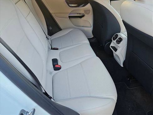 Certified 2026 Mercedes-Benz GLC 300 4MATIC image 16