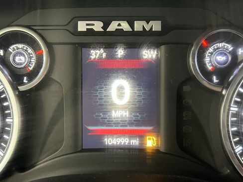 Used 2021 RAM 1500 Big Horn image 13