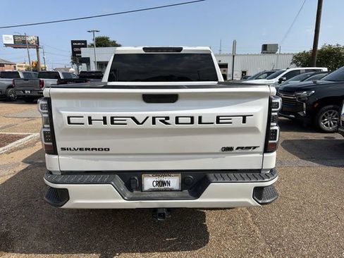 Used 2021 Chevrolet Silverado 1500 RST AWD/4WD image 8