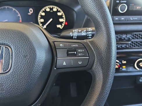 Used 2023 Honda HR-V LX image 20