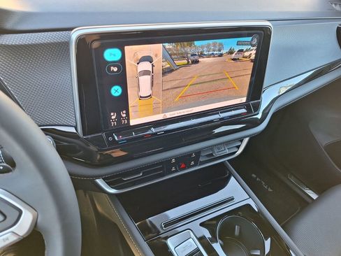 New 2026 Volkswagen Atlas Cross Sport SEL Premium R-Line image 14