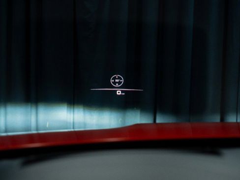 Used 2020 Porsche Cayenne Turbo image 32