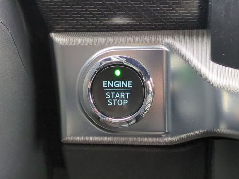 Used 2022 Ford F150 Raptor w/ Equipment Group 801A High image 29