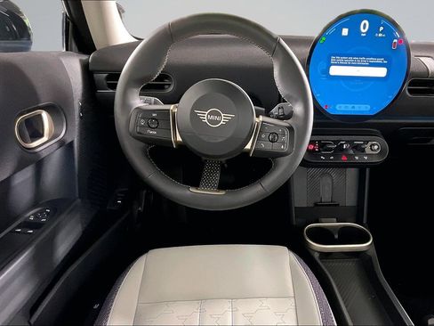 Certified 2025 MINI Cooper S FWD image 5