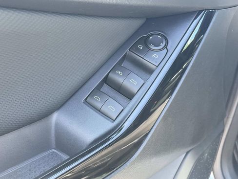 New 2026 Chevrolet Equinox LT w/ Safety and Technology Package FWD image 14