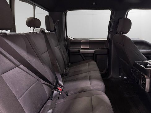 Used 2020 Ford F150 XLT w/ Equipment Group 302A Luxury AWD/4WD image 17