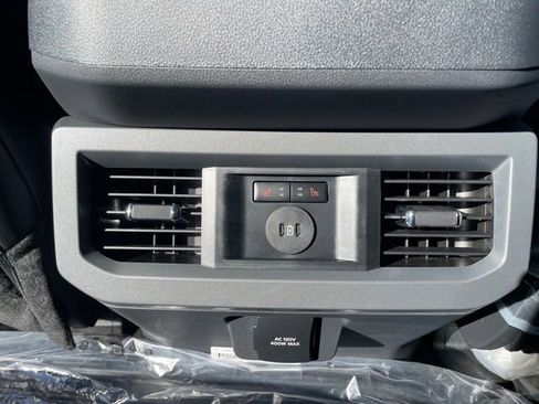 New 2026 Ford F250 Lariat w/ Black Appearance Package image 23