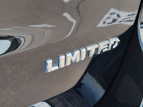 Used 2020 Jeep Grand Cherokee Limited w/ Luxury Group II AWD/4WD image 42