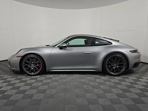 Certified 2024 Porsche 911 Carrera S image 2