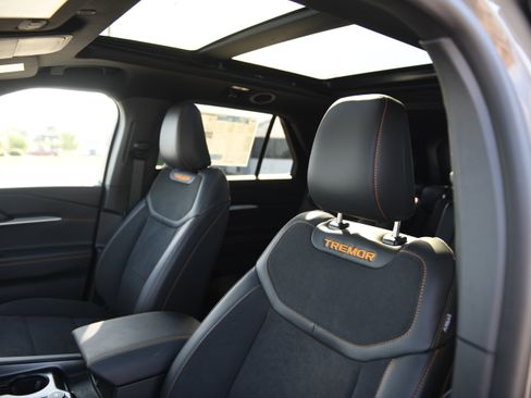 New 2027 Ford Explorer Tremor w/ Sun And Sound Package AWD/4WD image 20