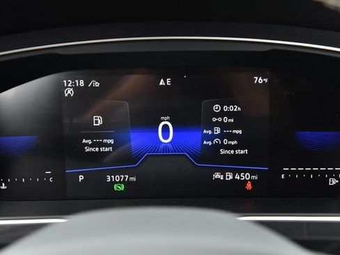 Used 2024 Volkswagen Tiguan SE AWD/4WD image 12