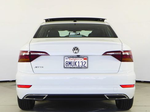 Used 2019 Volkswagen Jetta R-Line FWD image 8