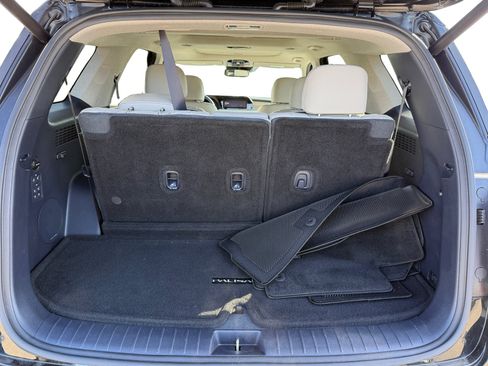 Used 2022 Hyundai Palisade Limited FWD image 17