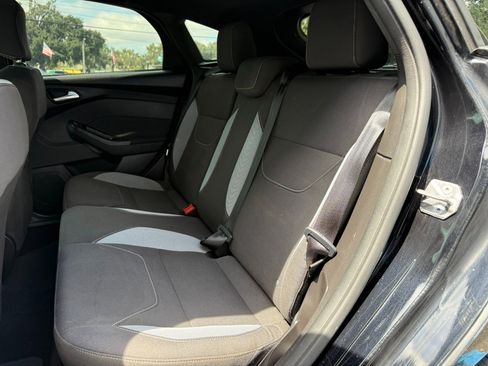 Used 2018 Ford Focus ST image 25