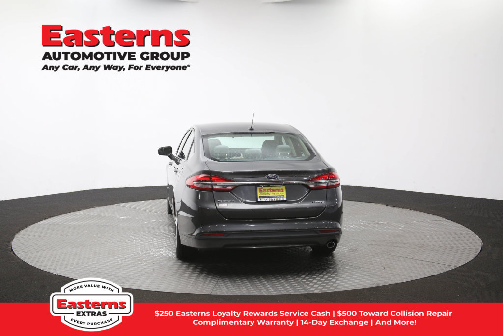 Used 2018 Ford Fusion S FWD image 41