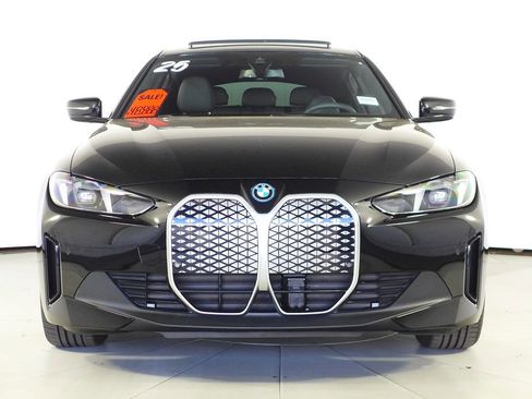 Used 2025 BMW i4 eDrive40 image 3