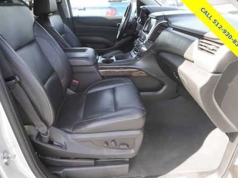 Used 2019 Chevrolet Suburban LT image 20