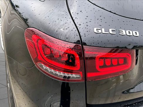 Used 2022 Mercedes-Benz GLC 300 image 25