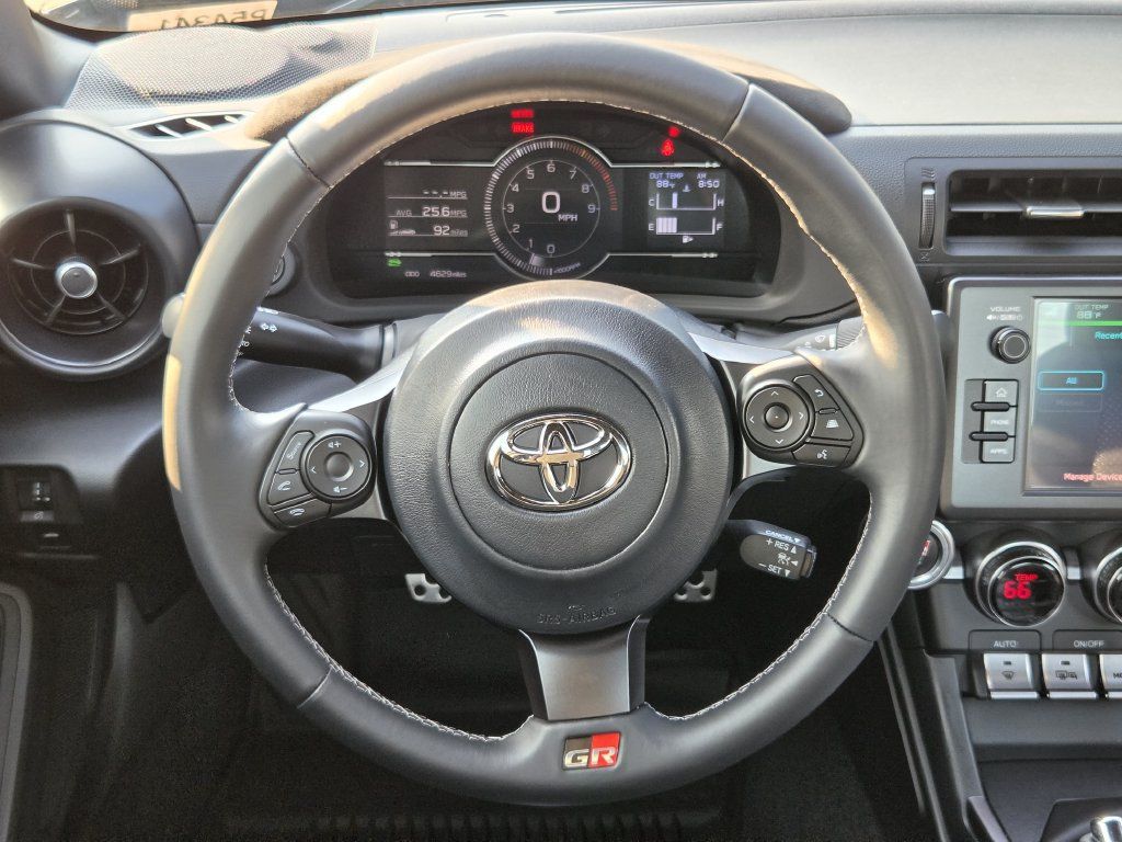 Used 2026 Toyota GR86 Premium w/ ALL Weather Mat Package (TMS) RWD image 14
