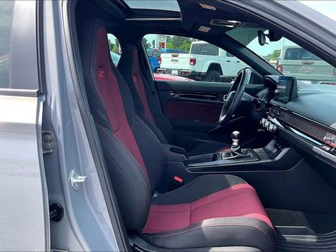 Certified 2025 Honda Civic Si image 28