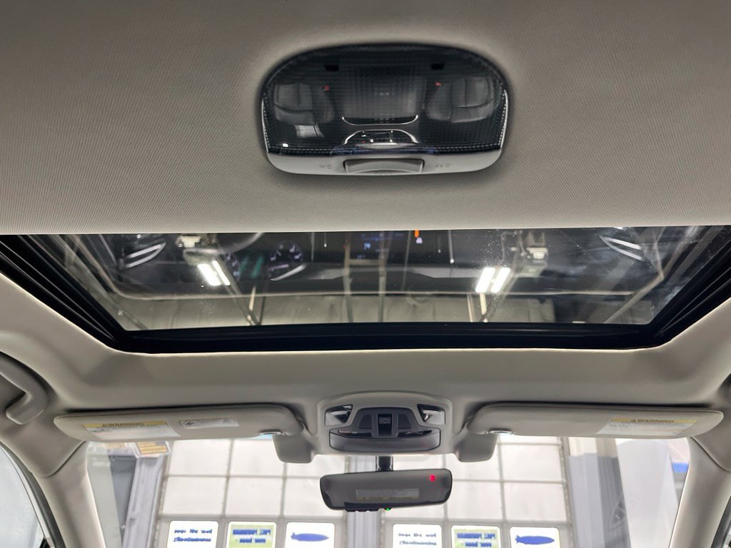 Certified 2022 Subaru Outback Limited AWD/4WD image 35