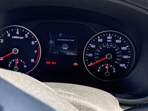 Used 2017 Kia Sportage LX image 5