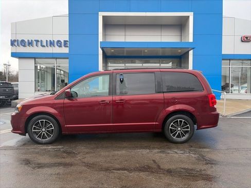 Used 2018 Dodge Grand Caravan GT FWD image 4