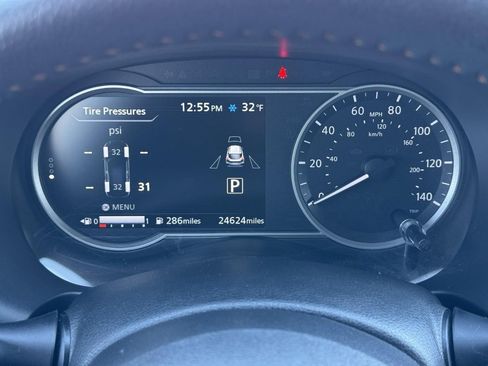 Used 2020 Nissan Kicks SR w/ SR Premium Package image 20