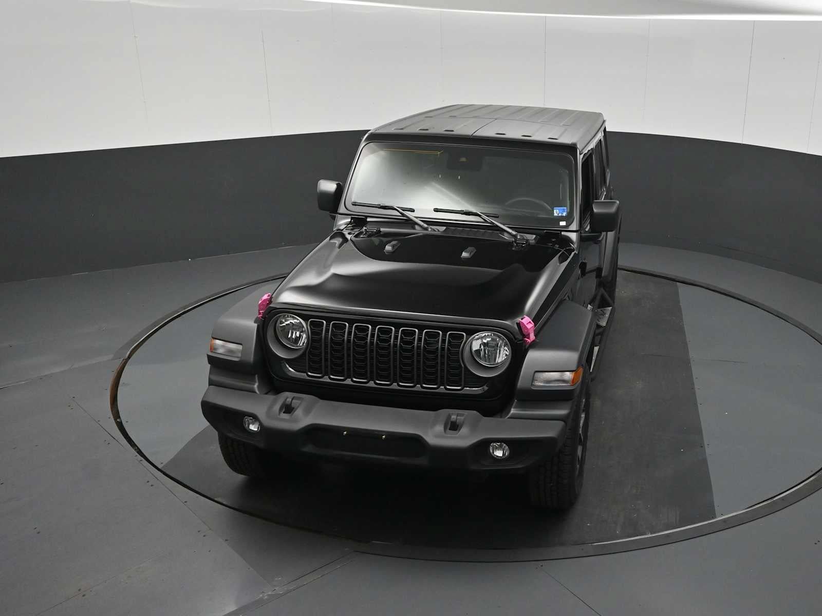 Used 2024 Jeep Wrangler Unlimited Sport AWD/4WD image 12
