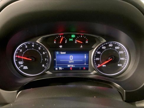 Used 2024 GMC Terrain SLE FWD image 20