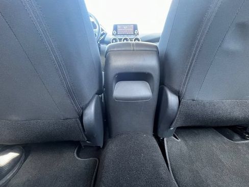 Used 2025 Nissan Sentra S FWD image 30