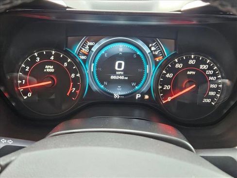 Used 2017 Chevrolet Camaro SS image 11