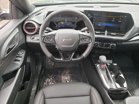 New 2026 Chevrolet Trax RS w/ Driver Confidence Package FWD image 18