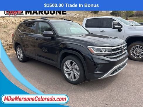 Used 2023 Volkswagen Atlas SE w/ Panoramic Sunroof Package image 1