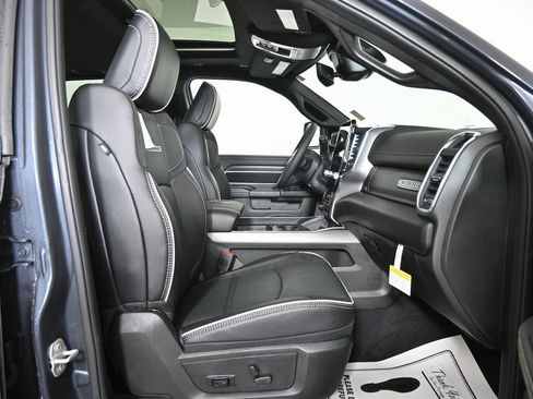 Used 2026 RAM 2500 Laramie image 14