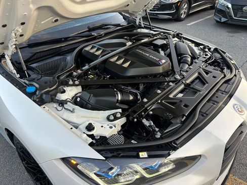 Used 2022 BMW M4 xDrive Competition AWD/4WD image 43