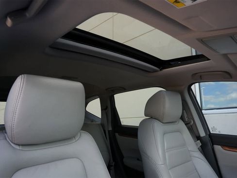 Used 2018 Honda CR-V EX image 23