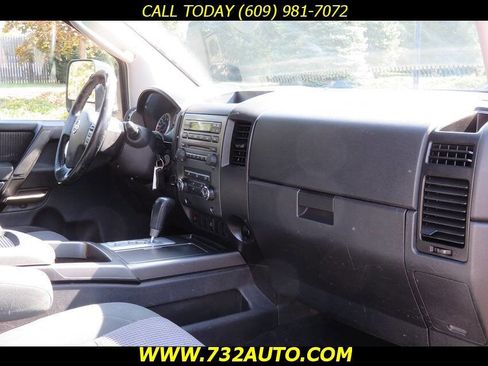 Used 2008 Nissan Titan SE image 6