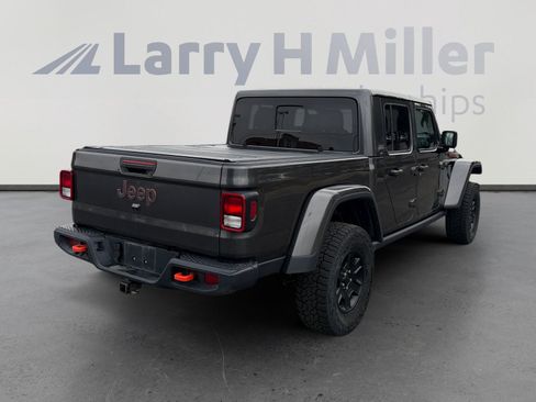 Used 2023 Jeep Gladiator Mojave AWD/4WD image 5