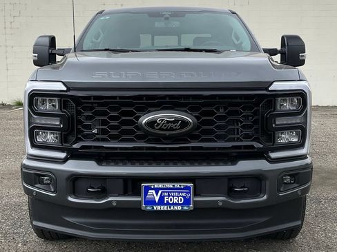 New 2026 Ford F250 Lariat w/ Black Appearance Package AWD/4WD image 64